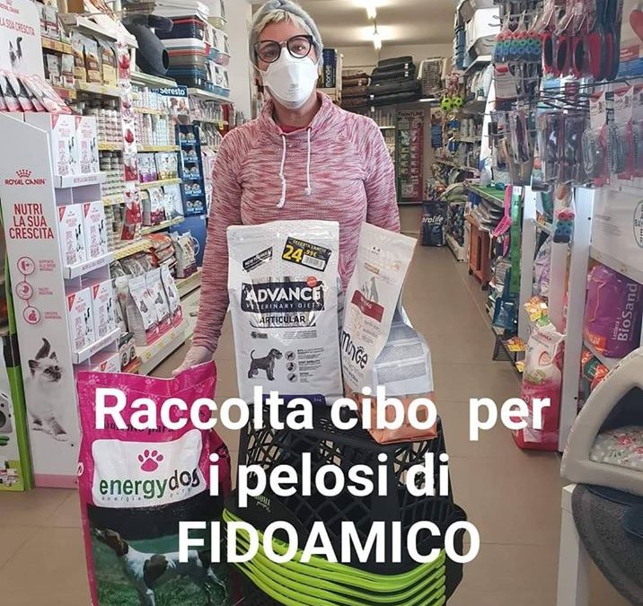 Raccolta presso qua la zampa